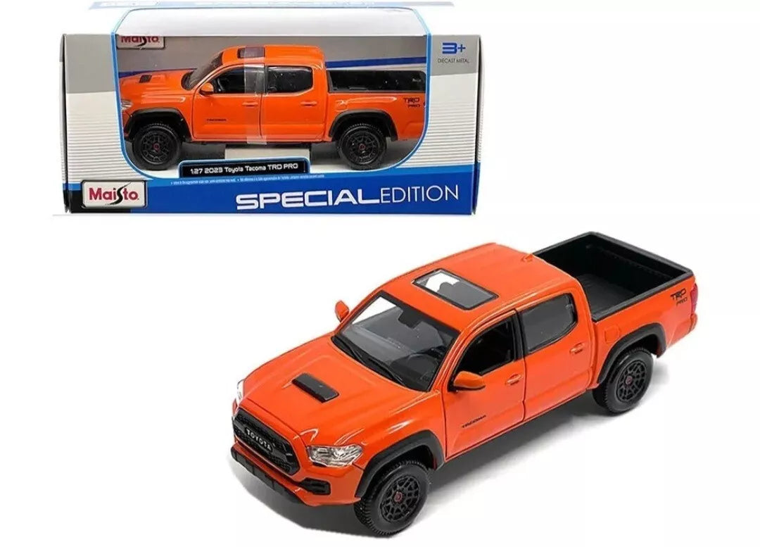 ミニカー Maisto 1/27 TACOMA Hilux Maisto 1:27 SE 2023 Toyota Tacoma TRD Pro Orange Diecast Car Model