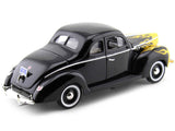 1940 Ford Deluxe 1:18 Scale Diecast Model Car MotorMax 73108 Black with Flame