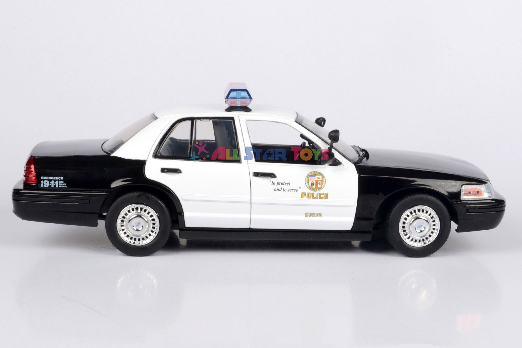 2001 Ford Crown Victoria LOS ANGELES POLICE DEPARTMENT LAPD Black