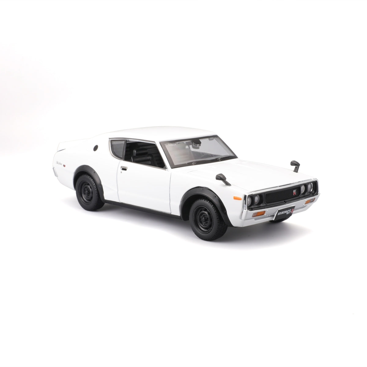 1/24 1973 Nissan Skyline 2000GT-R (KPGC110) Die Cast Collectible