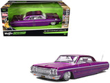 Maisto Design 1964 Chevrolet Impala SS Lowrider 1/26 Diecast Model Car 32547 Purple