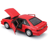 1993 Ford Mustang Coupe SVT Cobra Red 1:24 Scale Diecast Maisto 32906 Red
