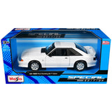 1993 Ford Mustang Coupe SVT Cobra white 1:24 Scale Diecast Maisto 32906