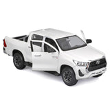 Maisto 1:27 SE Toyota Hilux White Diecast Car Model 32920 WHITE
