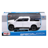Maisto 1:27 SE Toyota Hilux White Diecast Car Model 32920 WHITE