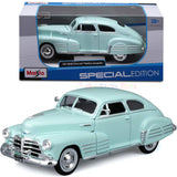 Maisto 1948 Chevrolet Fleetline Aerosedan Teal 1:25 Diecast Model 73266 Turquoise