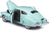 Maisto 1948 Chevrolet Fleetline Aerosedan Teal 1:25 Diecast Model 73266 Turquoise