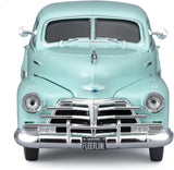 Maisto 1948 Chevrolet Fleetline Aerosedan Teal 1:25 Diecast Model 73266 Turquoise