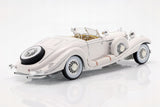 Maisto Premiere Edition 1936 Mercedes 500K Special Roadster (White) 1/18 Diecast Car Model 36055