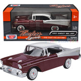 1957 Chevrolet Bel Air 1:24 Diecast Model Car Motormax 73228 Burgundy/Silver