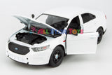 2013 FORD TAURUS POLICE CAR UNMARKED WHITE 1:24 DIECAST MODEL MOTORMAX 76924 Builder Kit