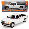 2006 Chevrolet Silverado 1500 Extended Cab 1:25 Diecast Model by MotorMax 79393 WHITE