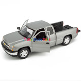 2006 Chevrolet Silverado 1500 Extended Cab 1:25 Diecast Model by MotorMax 79393 Grey