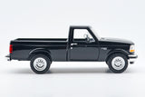 Motormax 1993 Ford F-150 XLT Pickup Truck 1/24 Diecast Model 79397 BLACK