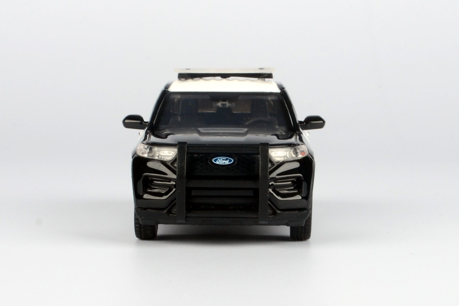 MOTORMAX 1/43 2022 Ford Police Interceptor Utility – Black & White Diecast (79496)
