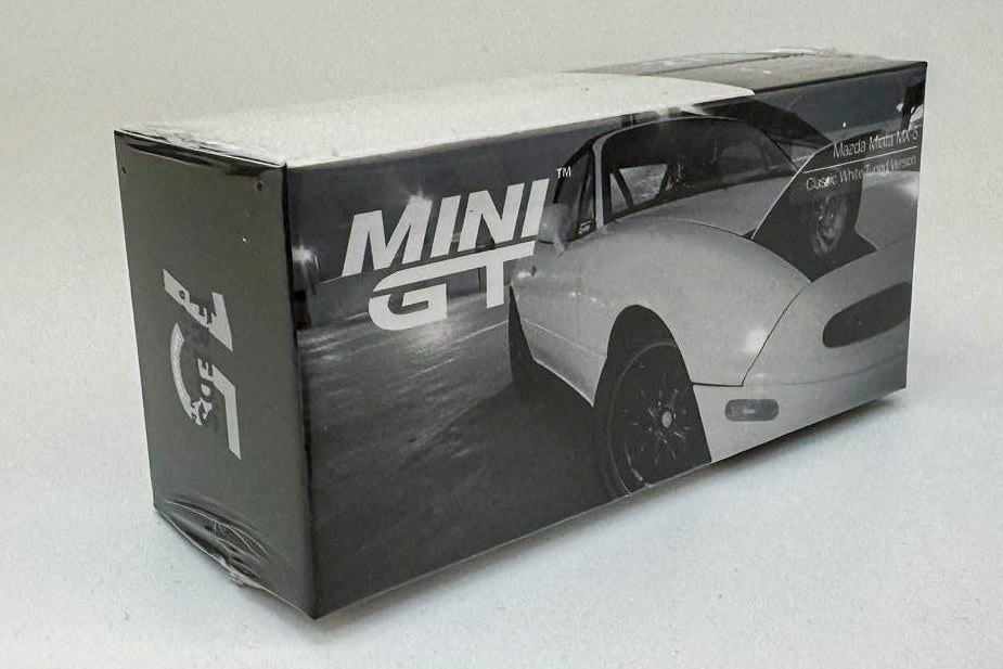 Mini GT Mazda Miata MX-5 (NA) Tuned Version Classic White MGT00270