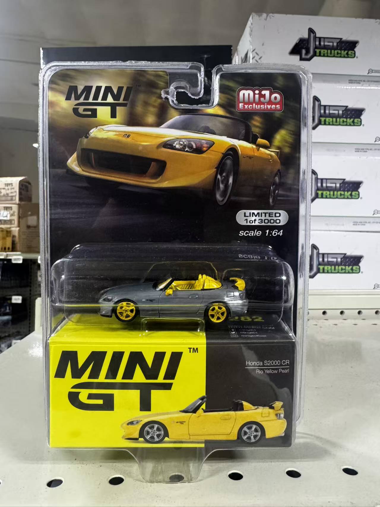 Mini GT 1:64 Honda S2000 CR Rio Yellow Pearl Diecast Model
