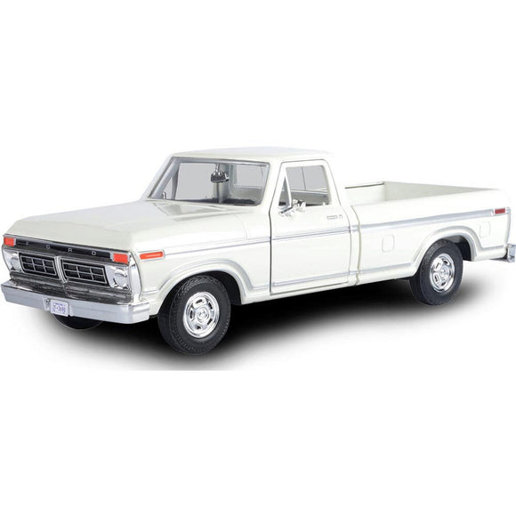 1977 Ford F-150 Custom Pickup - White 1:24 Scale Diecast Model Truck Motormax 79386