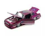 Maisto Design 1986 CHEVROLET MONTE CARLO SS LOWRIDER PINK with Body Graphics 1/24 Diecast Model 32542