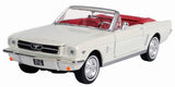 JAMES BOND 1964 FORD MUSTANG CONVERTIBLE 1/24 DIECAST MODEL CAR "GOLDFINGER" EDITION BY MOTORMAX 79852