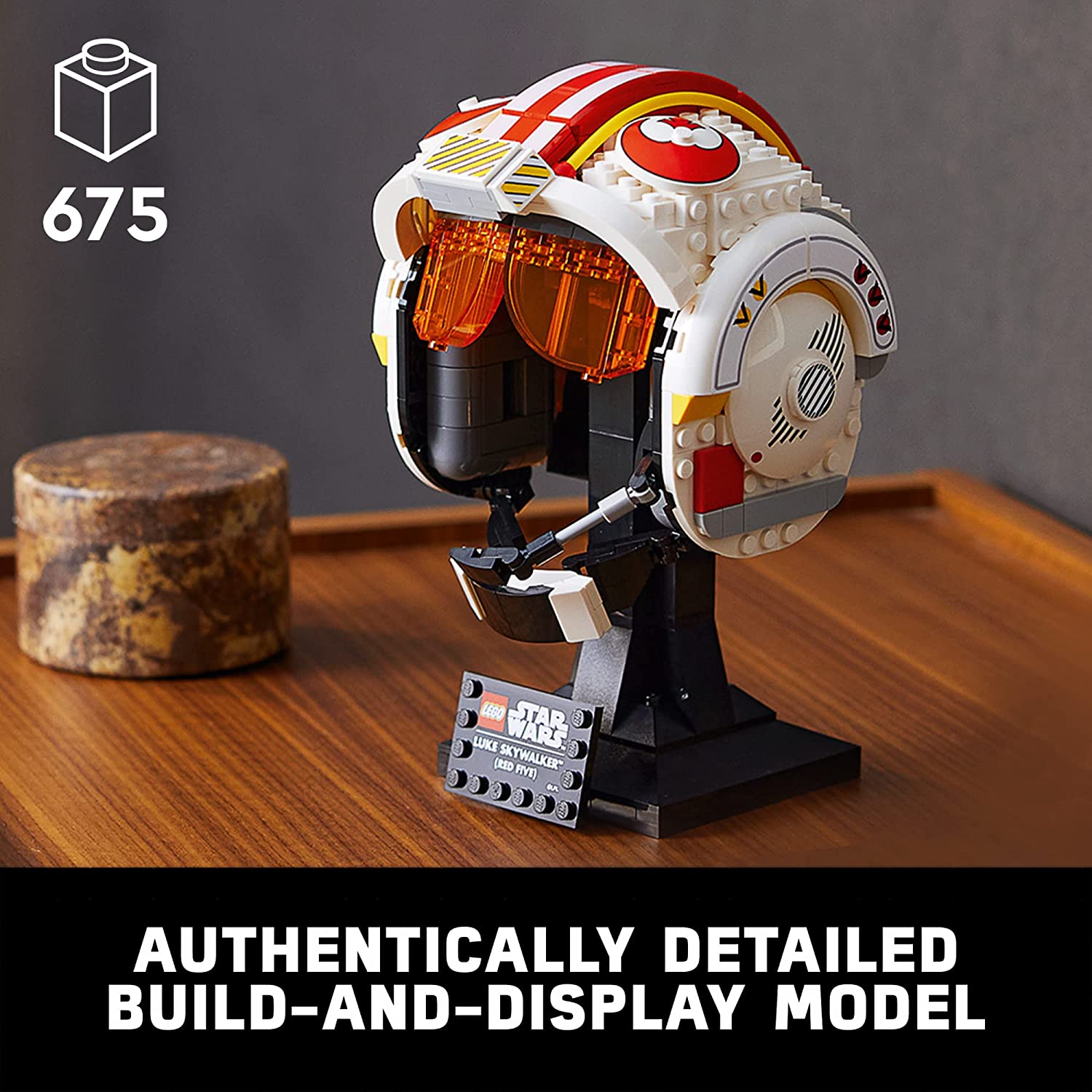 Star Wars Luke Skywalker 2024 (Red Five) Helmet 75327(675 Pieces)