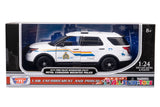 2015 Ford Explorer Police Interceptor Utility RCMP CANADIAN POLICE White with Light Bar 1:24 Diecast Model Toy Car by MOTORMAX 76961