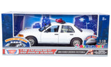 Motormax 1:18 2001 Ford Crown Victoria Police Light & Sound Unmarked White 73992